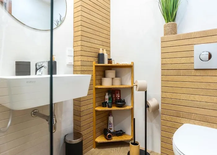 Gorgeous Flat 3min Walk To * Albufeira