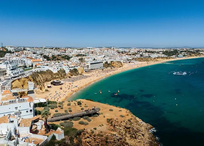 Gorgeous Flat 3min Walk To Daire Albufeira