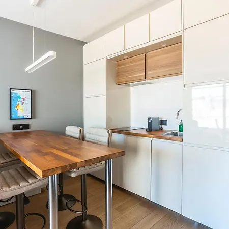 Gorgeous Flat 3min Walk To Apartamento Albufeira